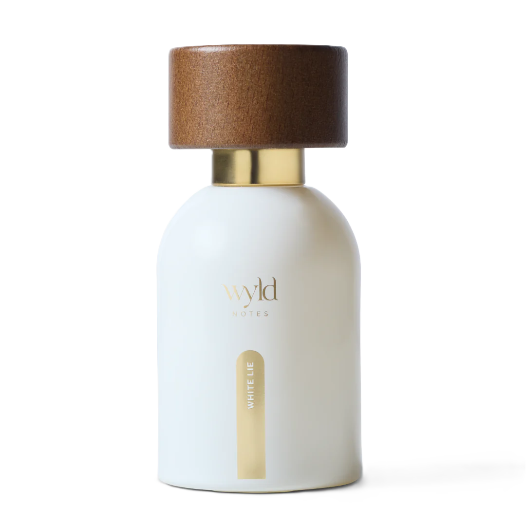 Wyld Notes non-toxic natural fragrances with organic alcohol and plant-based ingredients.